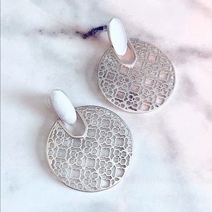 NWT Didi Earrings Silver Filigree